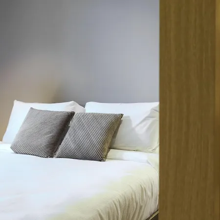 Apartment Charming In An Elegant In